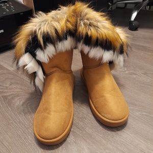Fluffy Faux Fur Winter Boots